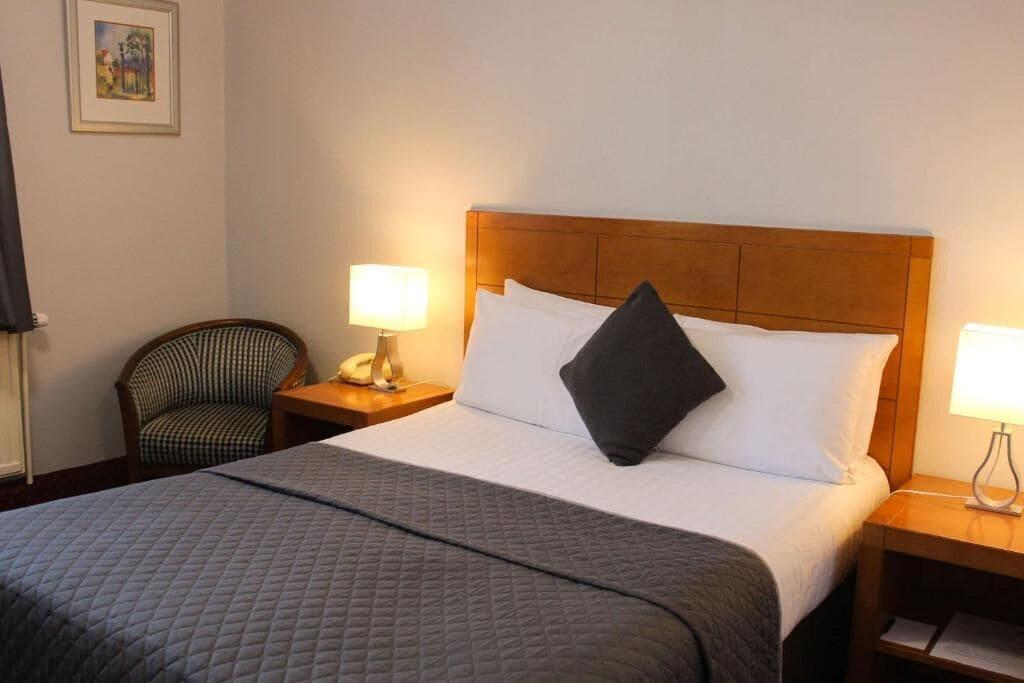 Quality Hotel Ковентри Экстерьер фото