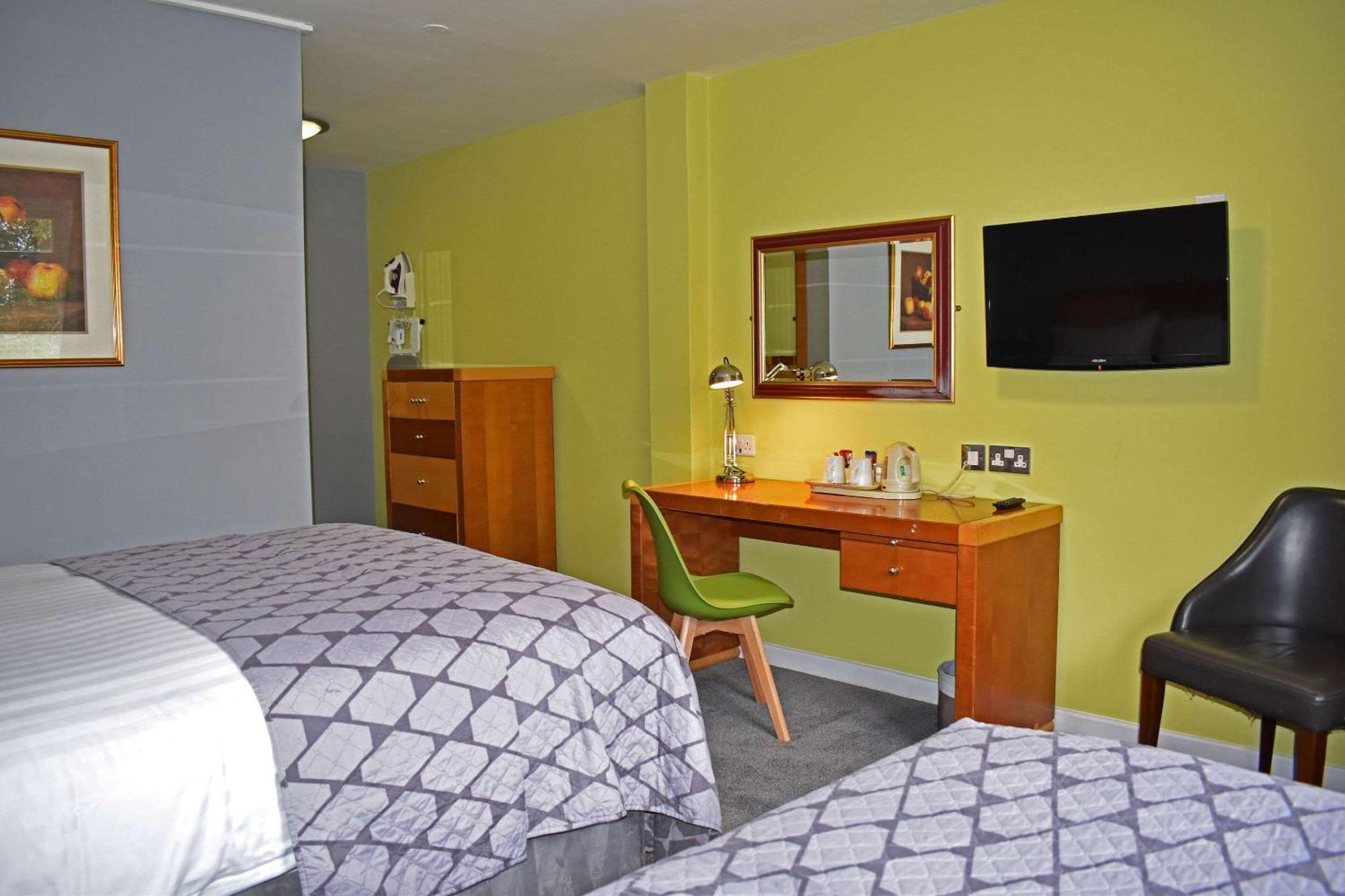 Quality Hotel Ковентри Экстерьер фото